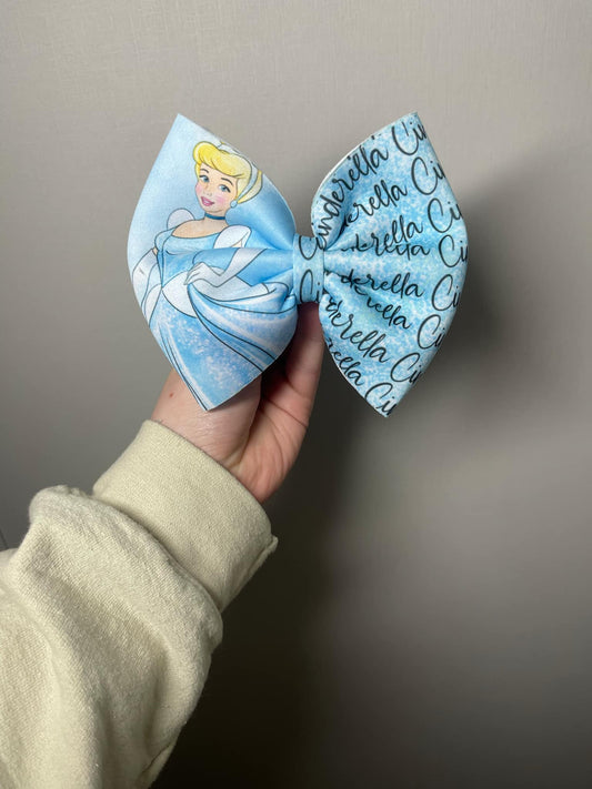 Glass Slipper Princess 5” Bow